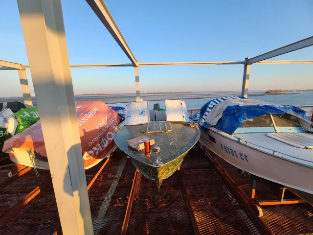 Новое стекло, салон, лестница